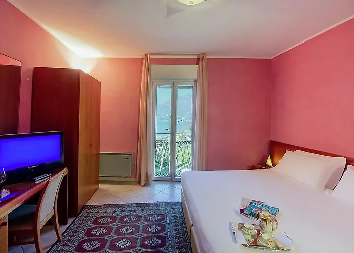 Hotel San Gerolamo 3*