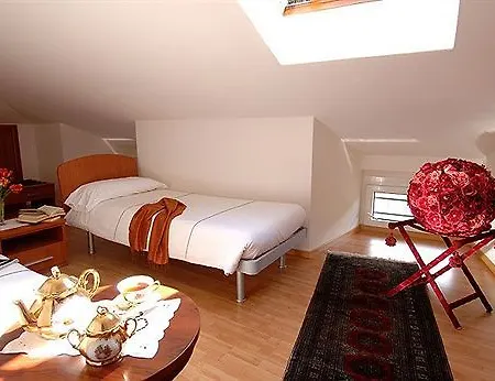 Hotel San Gerolamo 3*