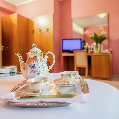 San Gerolamo 호텔 베르쿠라고